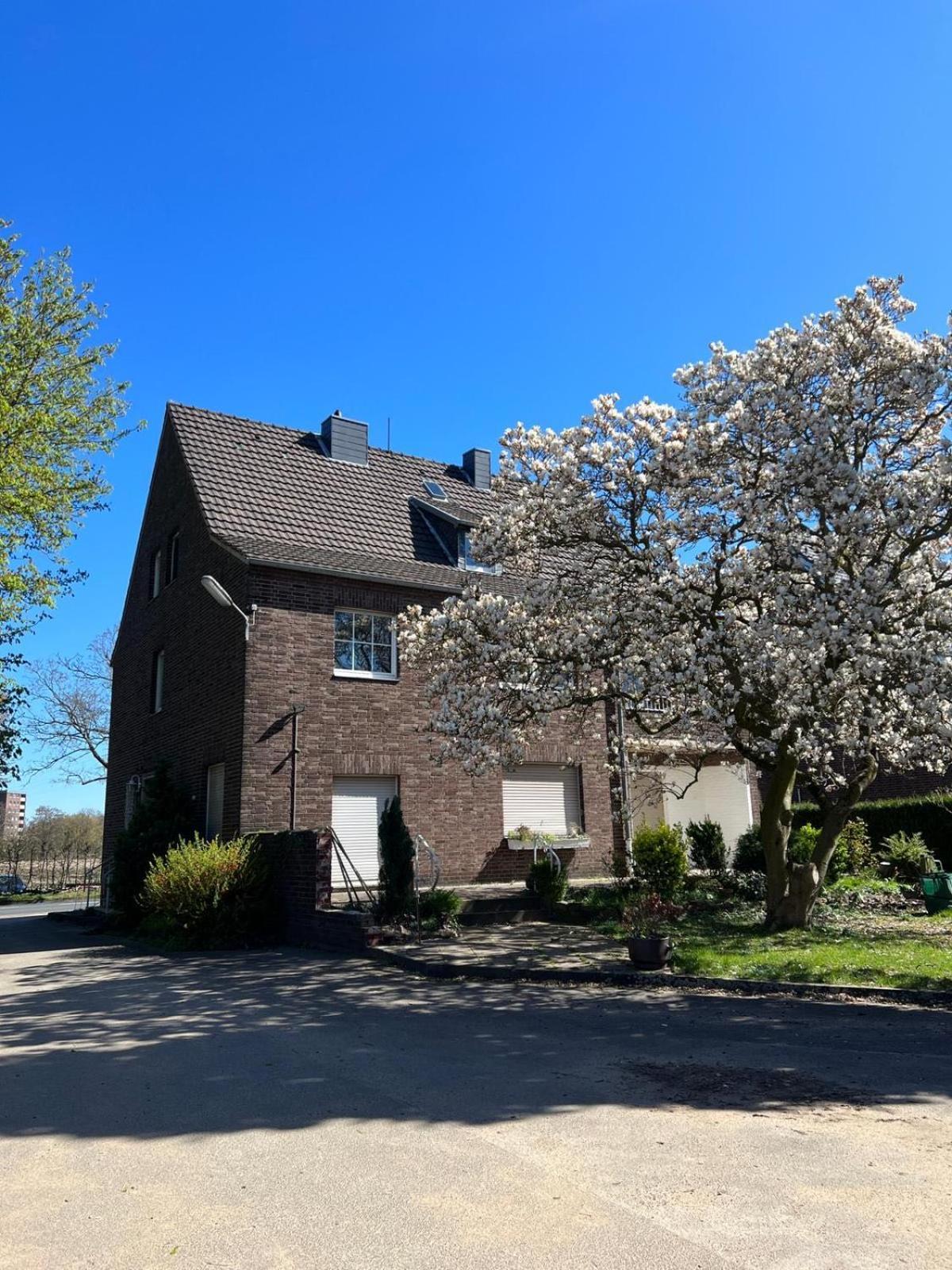 Apartamento Haus Neuss-1.Og Exterior foto